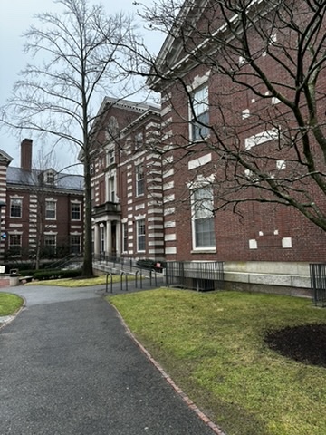 AE24FEF6-7BEB-402C-B40C-4CC1E5D813D4_4_5005_c